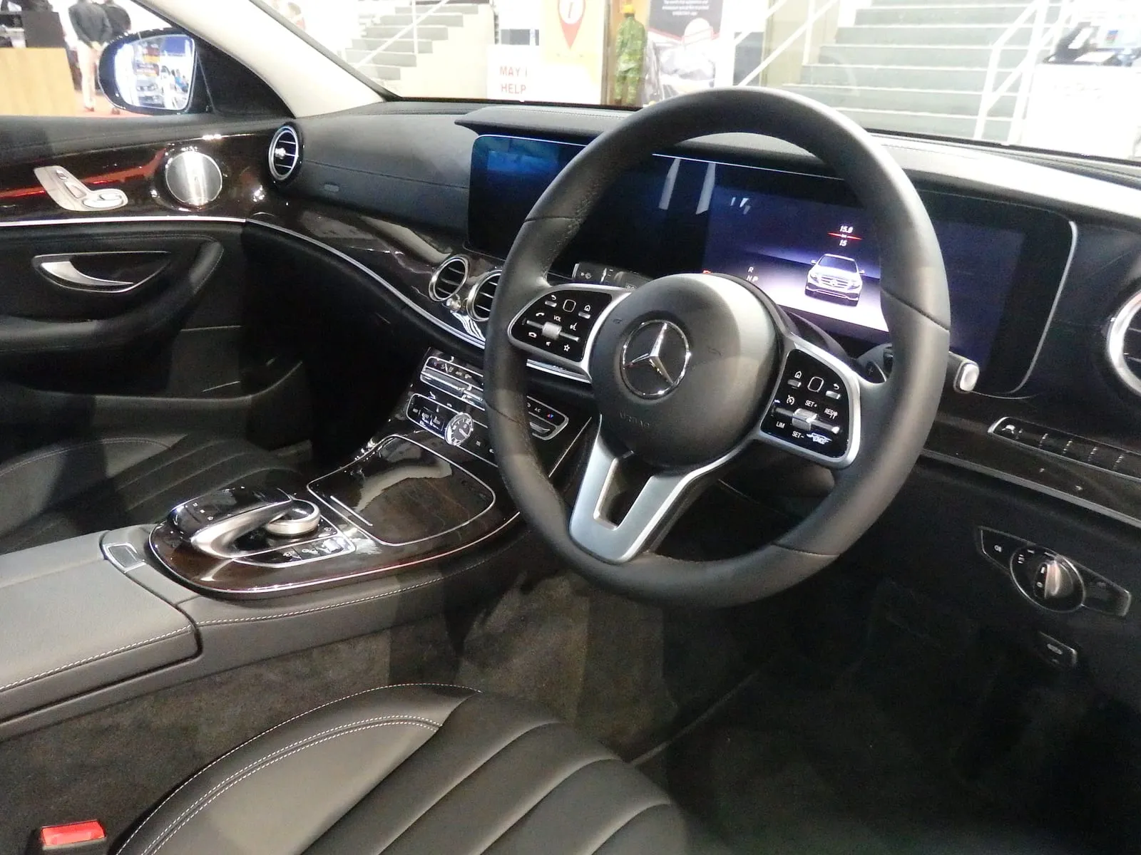 Mercedes-Benz E 300 — 2