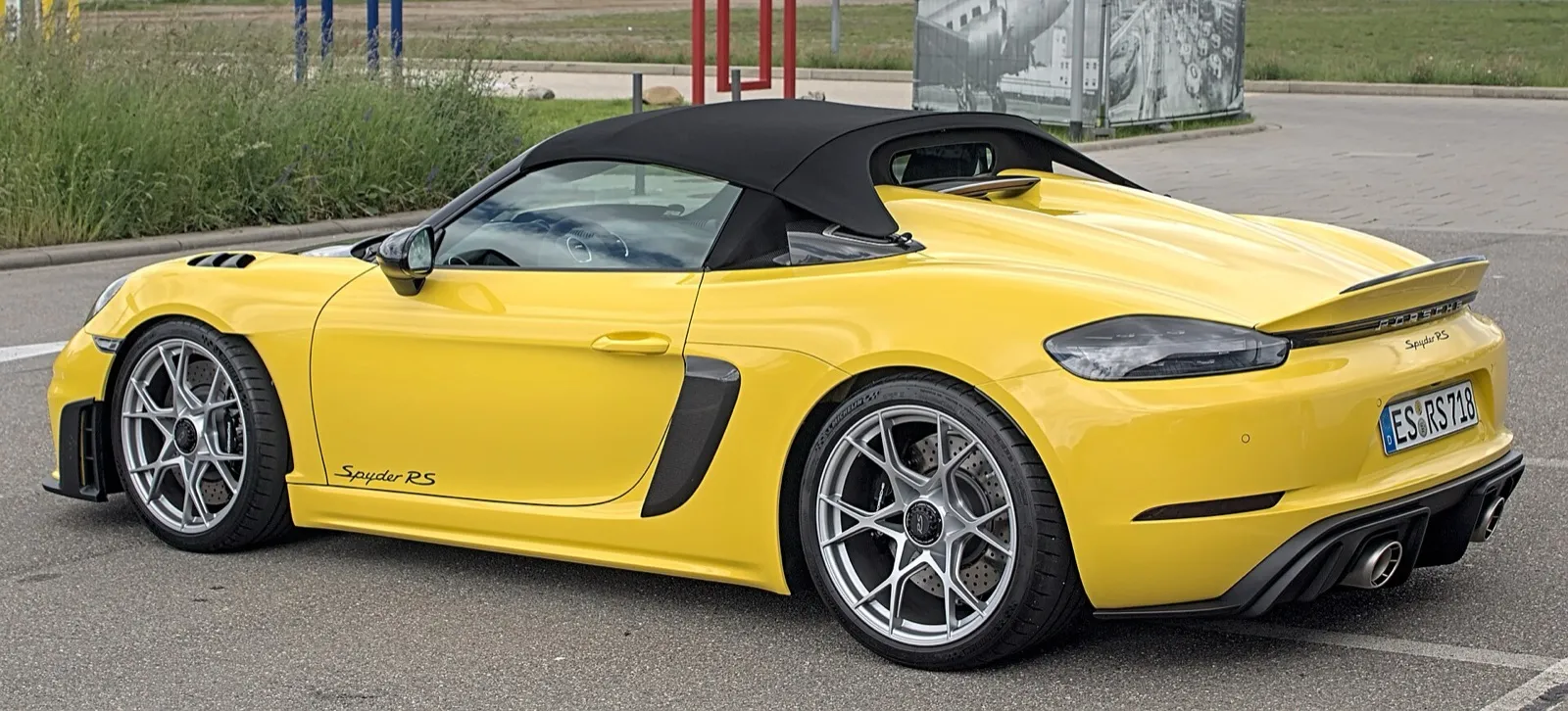 Porsche 718 Spyder RS — 3
